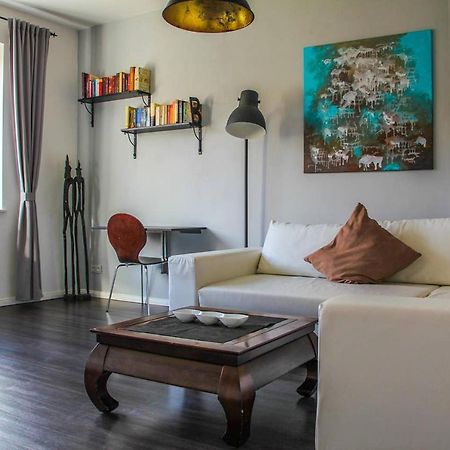 Exklusive 2 Zimmer Wohnung Mit Balkon In Top Lage! BRE Esterno foto