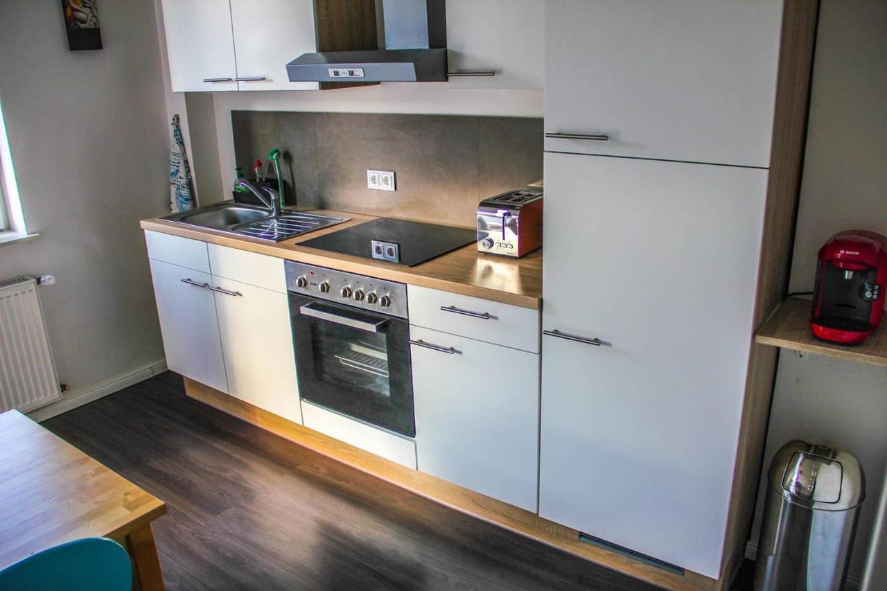 Exklusive 2 Zimmer Wohnung Mit Balkon In Top Lage! BRE Esterno foto